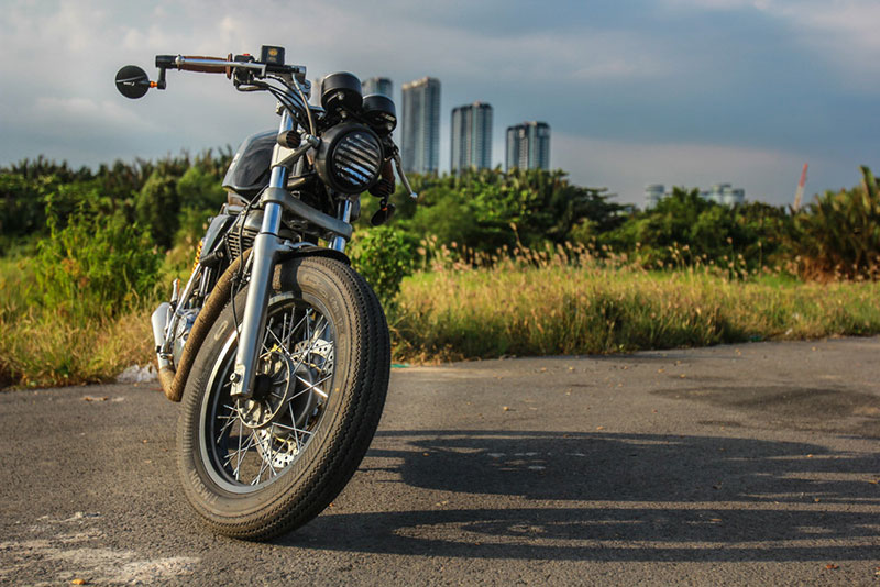 Royal Enfield Continental GT độ cafe racer độc đáo ở Sài Gòn